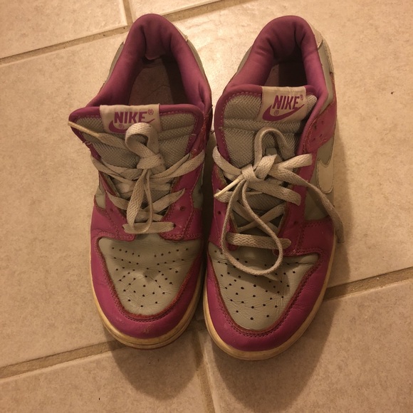 nike dunk purple pink